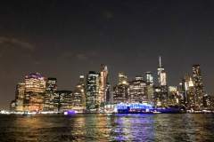 NY005.-Visita nocturna