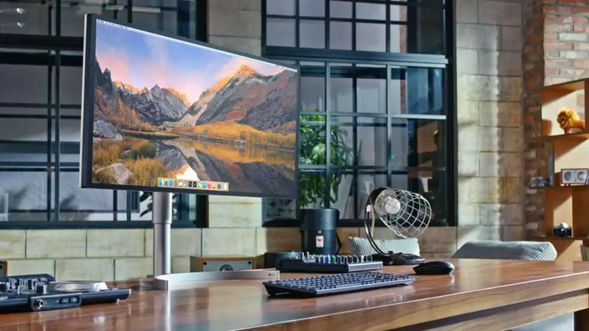 entrada monitor ultrapanoramico